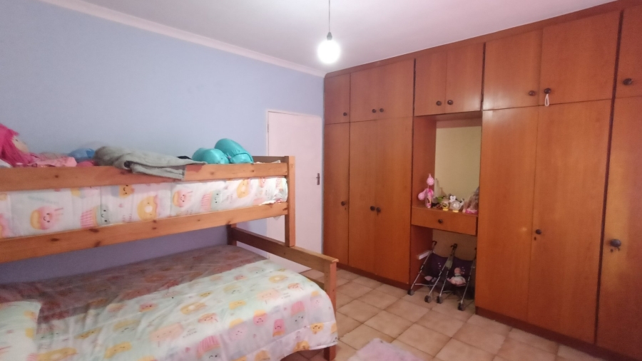 3 Bedroom Property for Sale in Voelvlei Western Cape